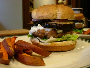 greekburger.jpg greekburger.jpg
