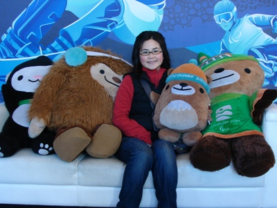 mascots.jpg mascots.jpg