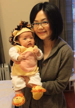 lion_mama.jpg lion_mama.jpg