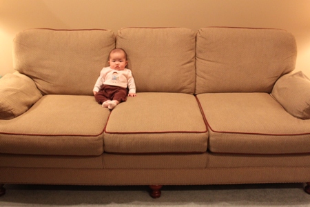 couch1.jpg