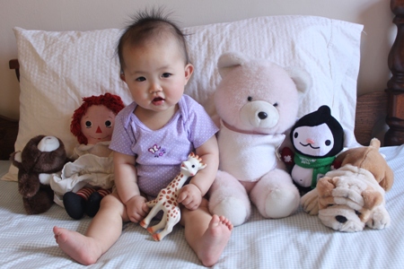rebecca_friends_9mo.jpg